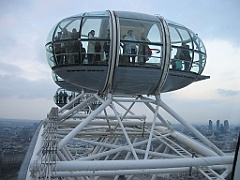 069 Dans London Eye Wheel